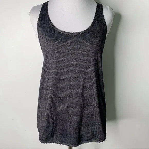 Lululemon Women's Black Gray Lace Back Racerback Striped Tank Top Size 4 - Picture 2 of 9